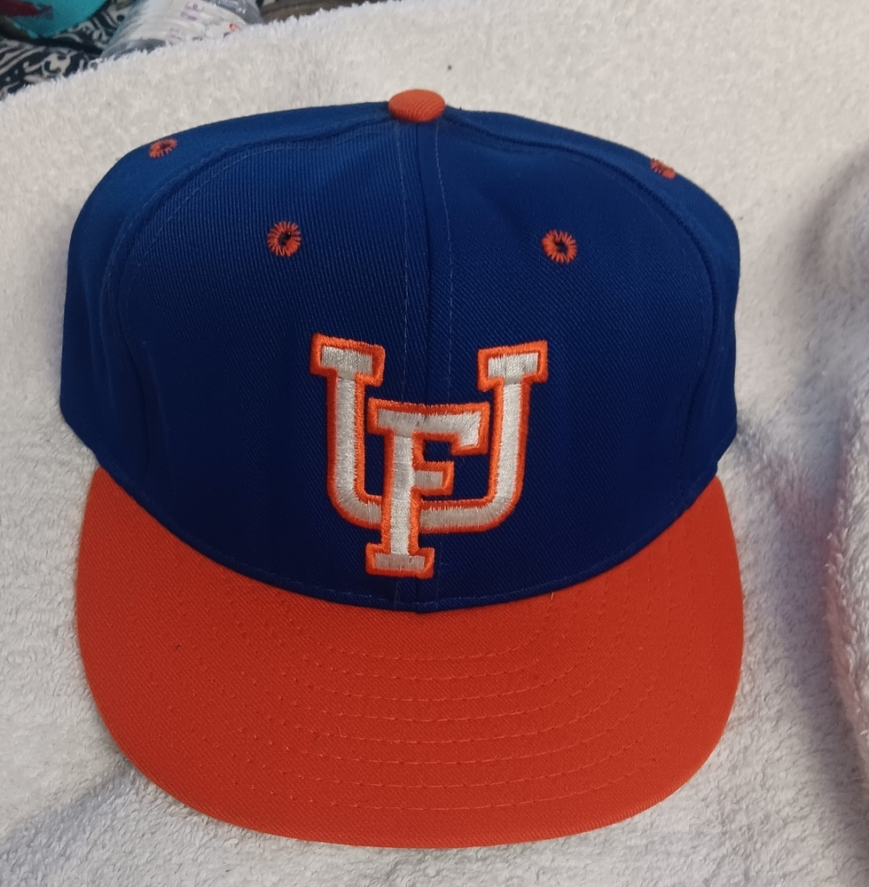 University of Florida vintage pro line hat size 7